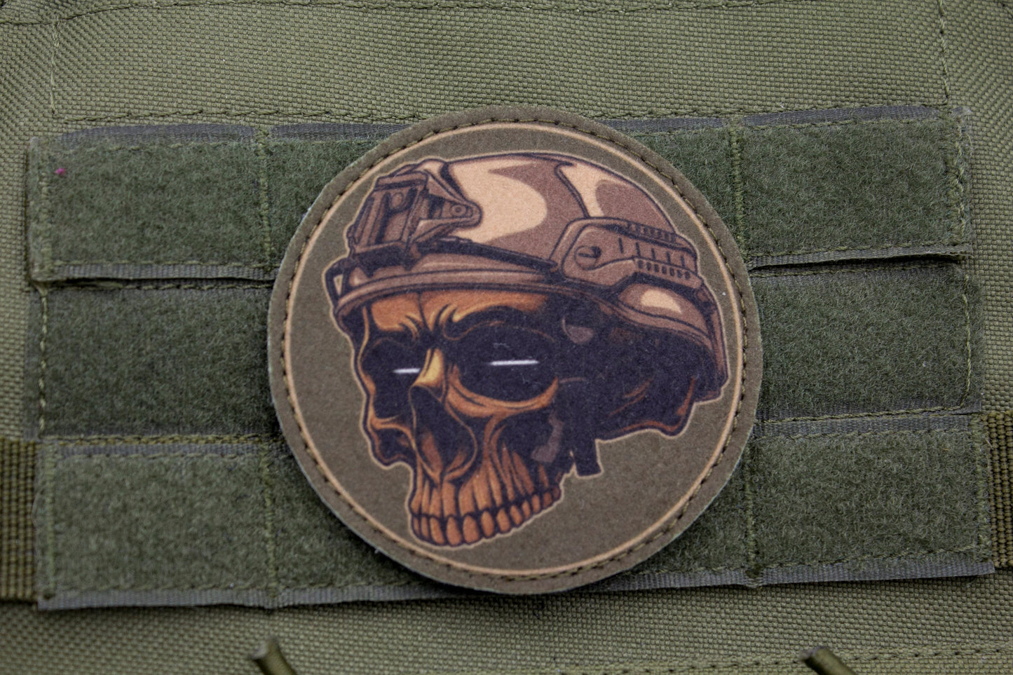Skull hook and loop morale patch