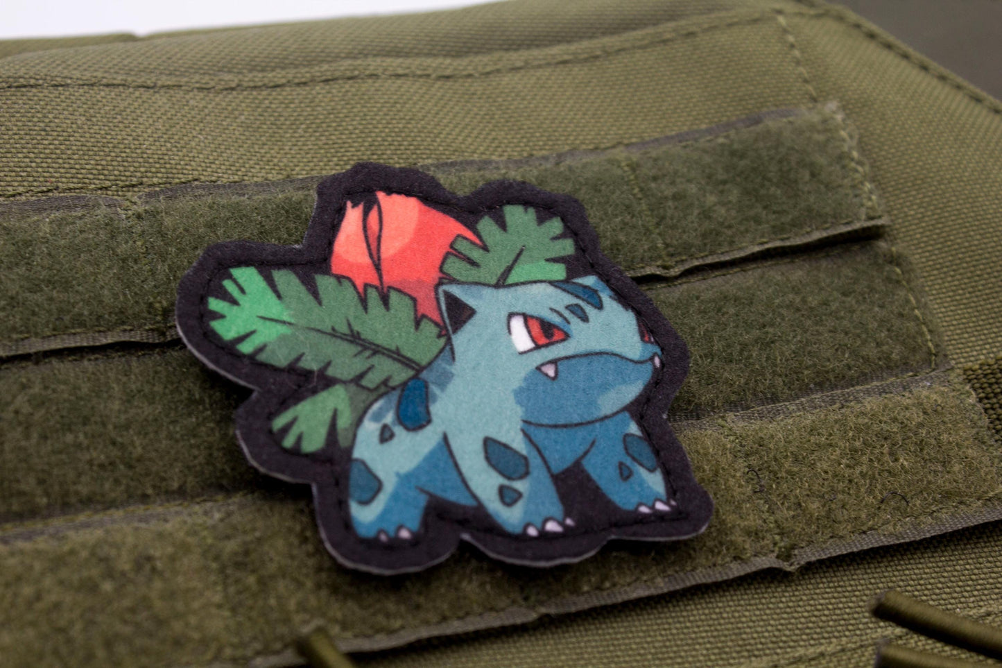 Ivysaur Pokemon hook and loop anime patch