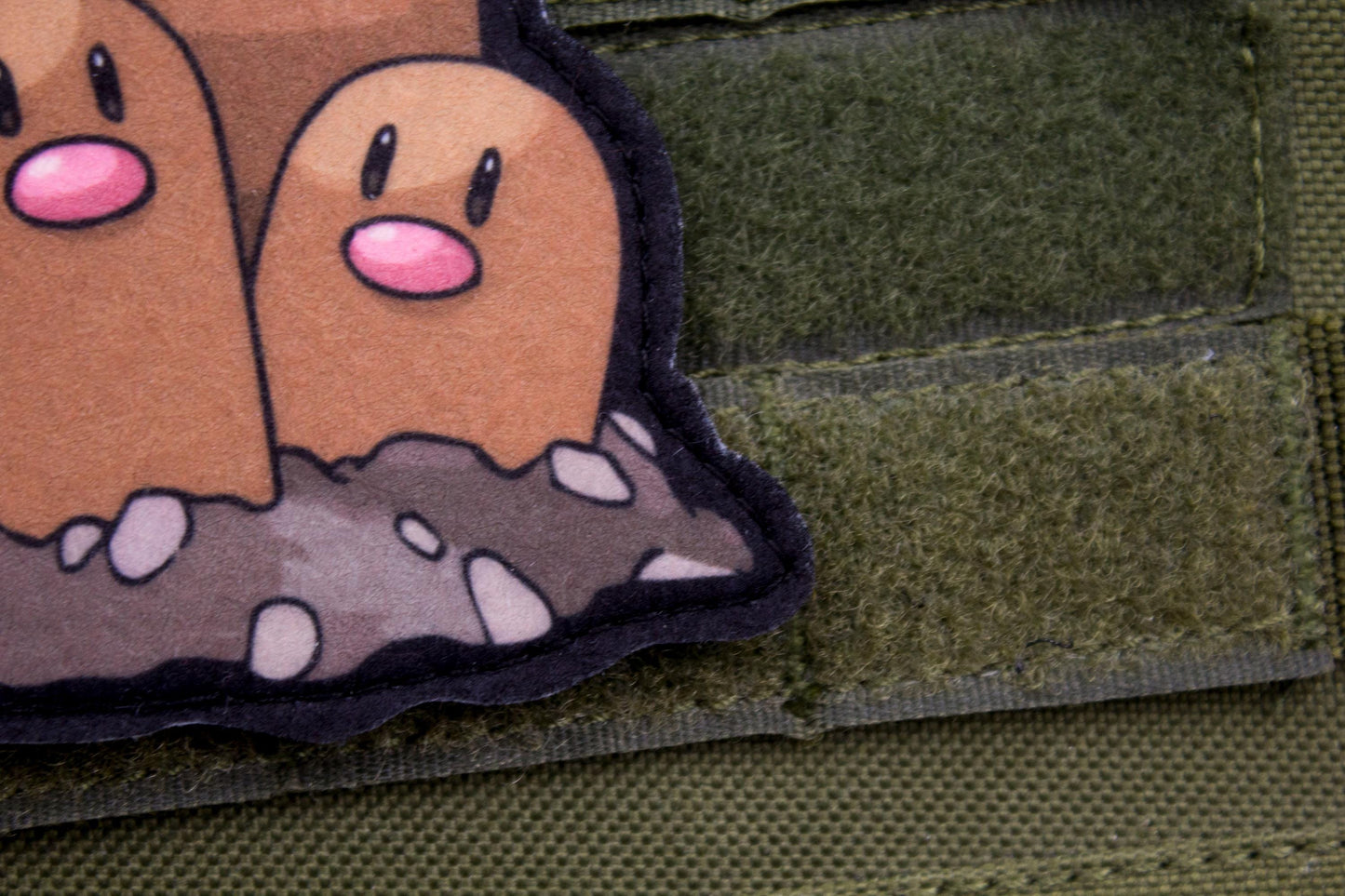 Dugtrio Pokemon hook and loop anime patch