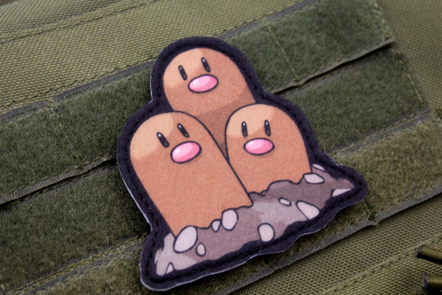 Dugtrio Pokemon hook and loop anime patch