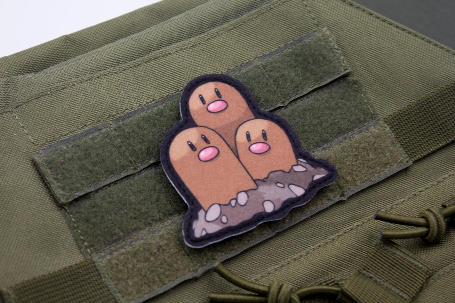 Dugtrio Pokemon hook and loop anime patch
