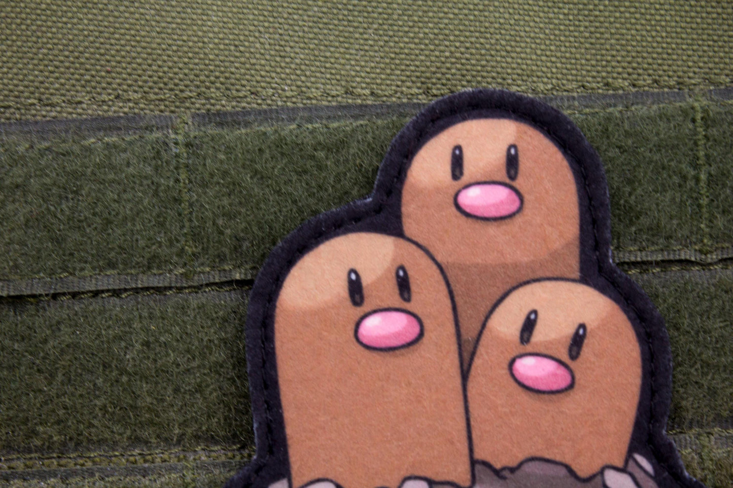Dugtrio Pokemon hook and loop anime patch