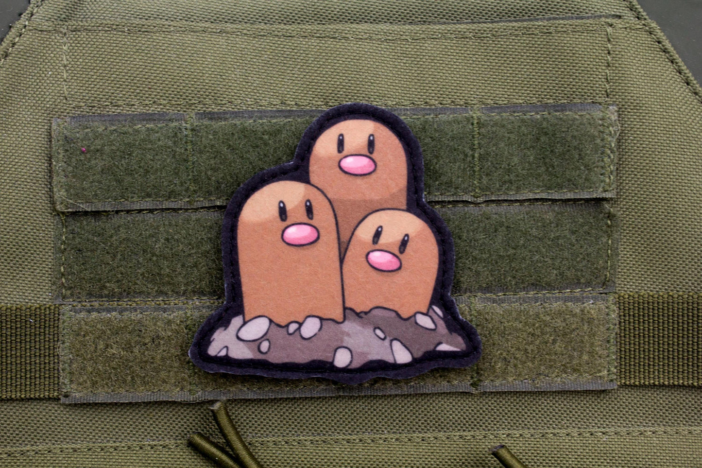 Dugtrio Pokemon hook and loop anime patch