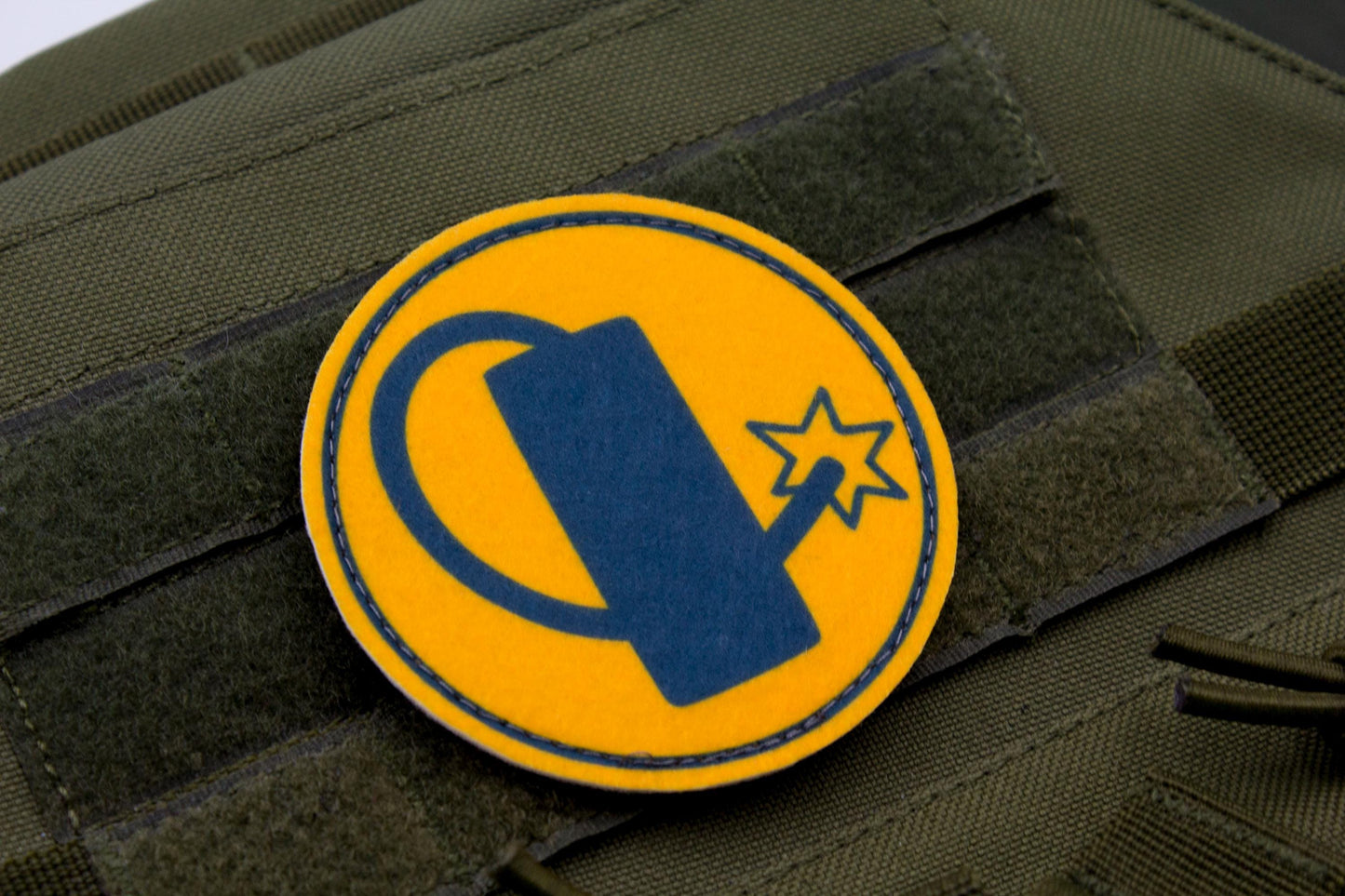 Demoman TF2 beta BLUE team hook and loop morale patch 3″