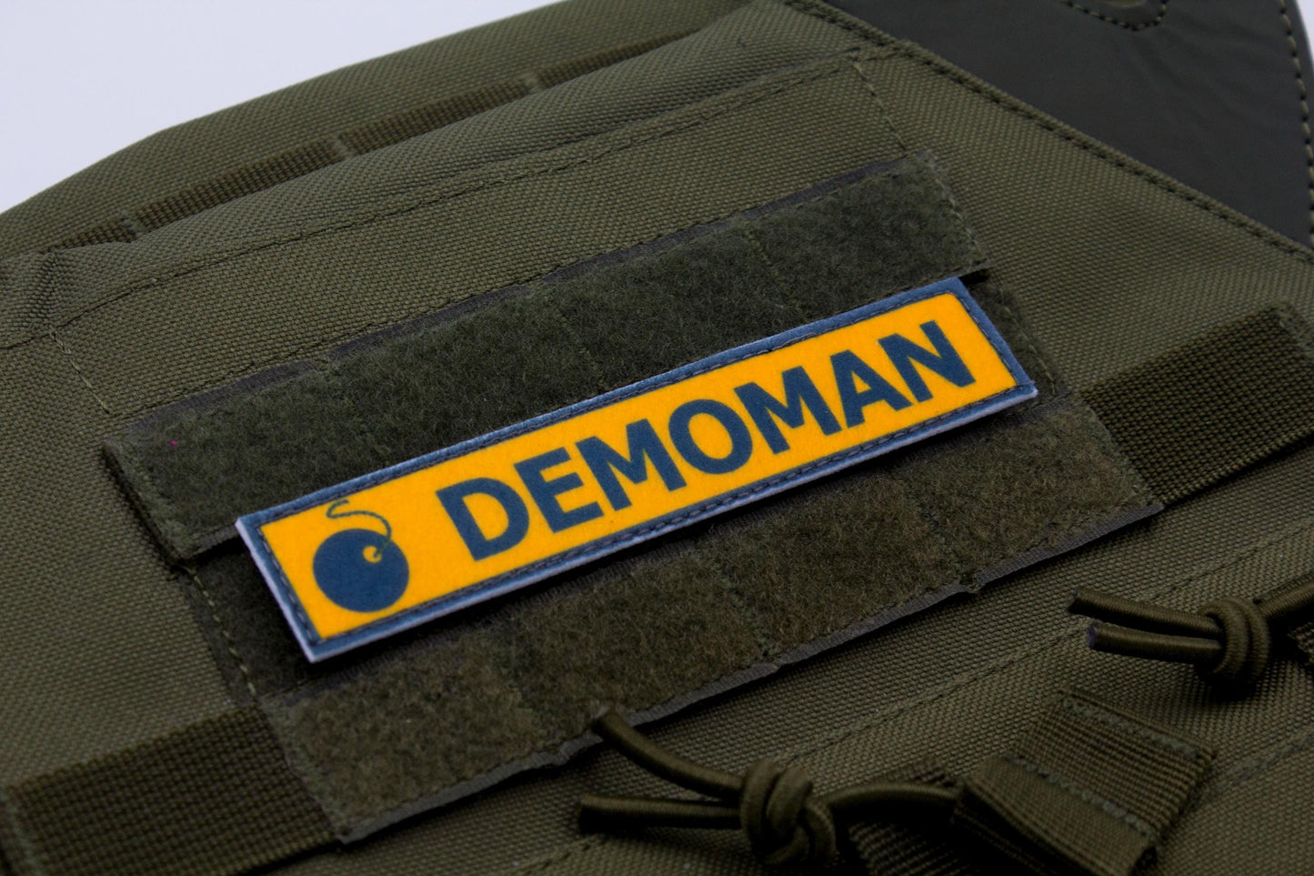 Demoman TF2 beta BLUE team stripe hook and loop morale patch