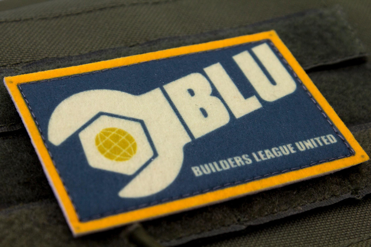 TF2 BLUE team hook and loop morale patch