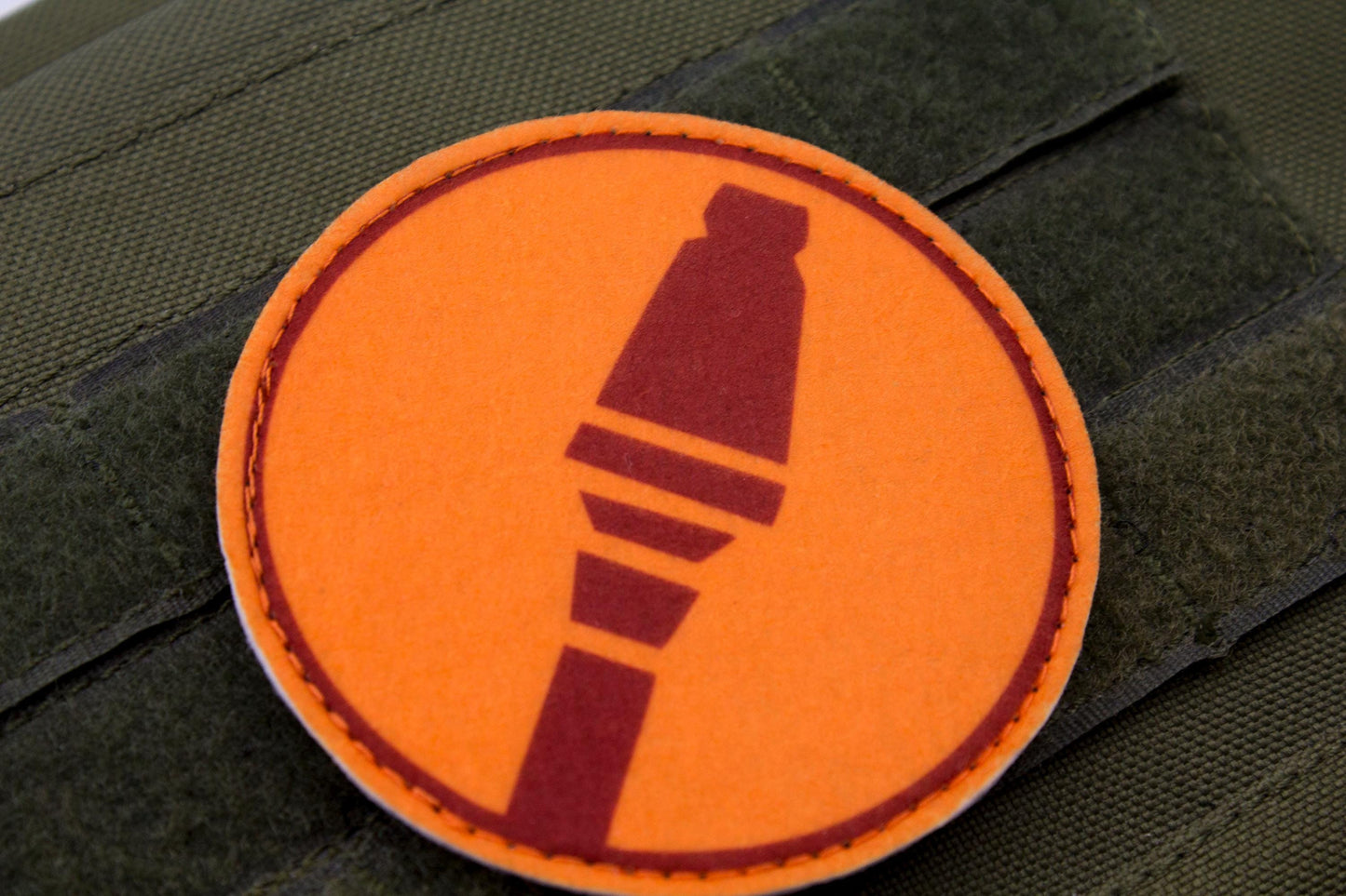 Soldier TF2 RED team hook and loop morale patch 3″
