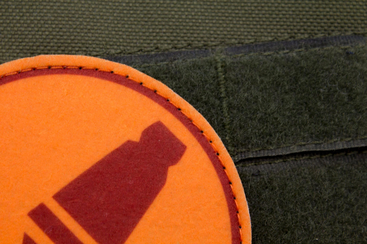Soldier TF2 RED team hook and loop morale patch 3″