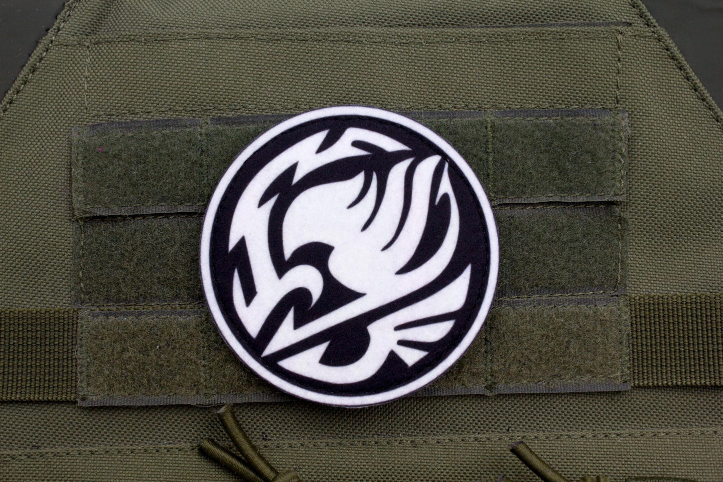 Fairy Tail Guild Logo WHITE hook and loop patch 3″