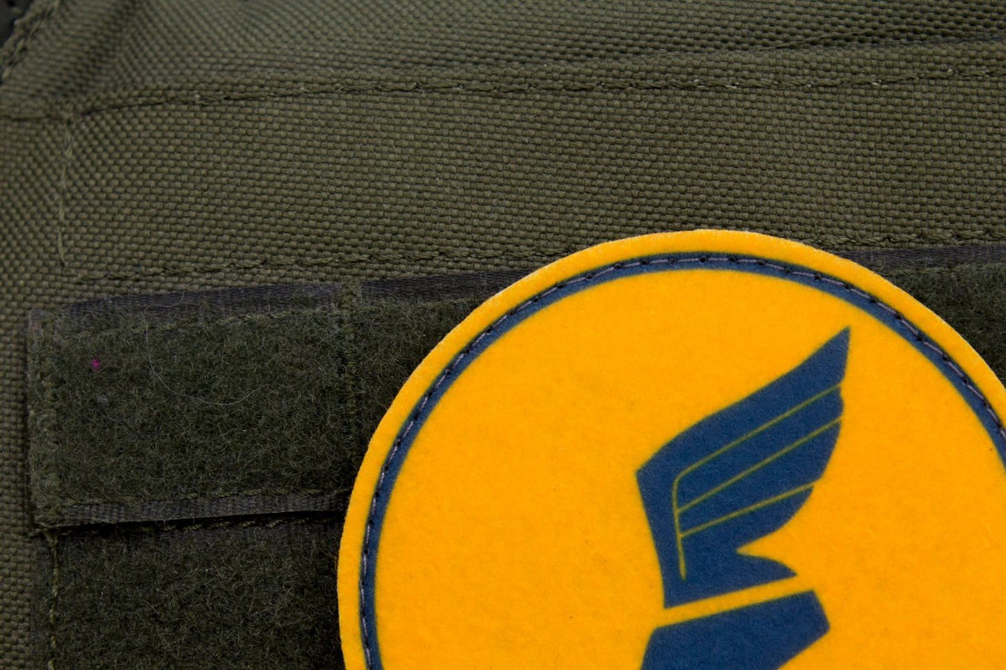 Scout TF2 BLUE team hook and loop morale patch 3″