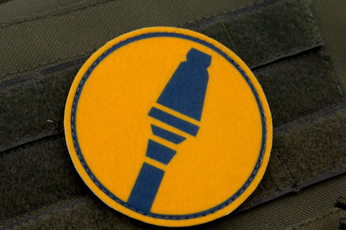 Soldier TF2 BLUE team hook and loop morale patch 3″