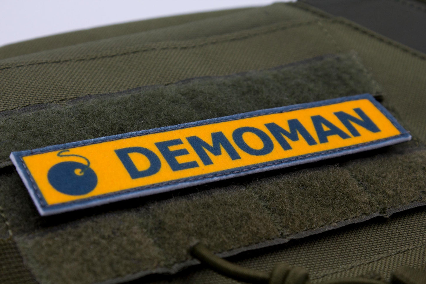 Demoman TF2 beta BLUE team stripe hook and loop morale patch