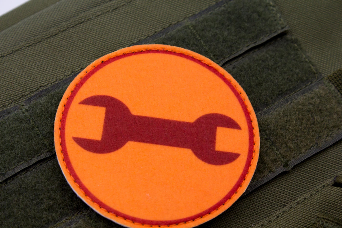 Engineer TF2 RED team hook and loop morale patch 3″