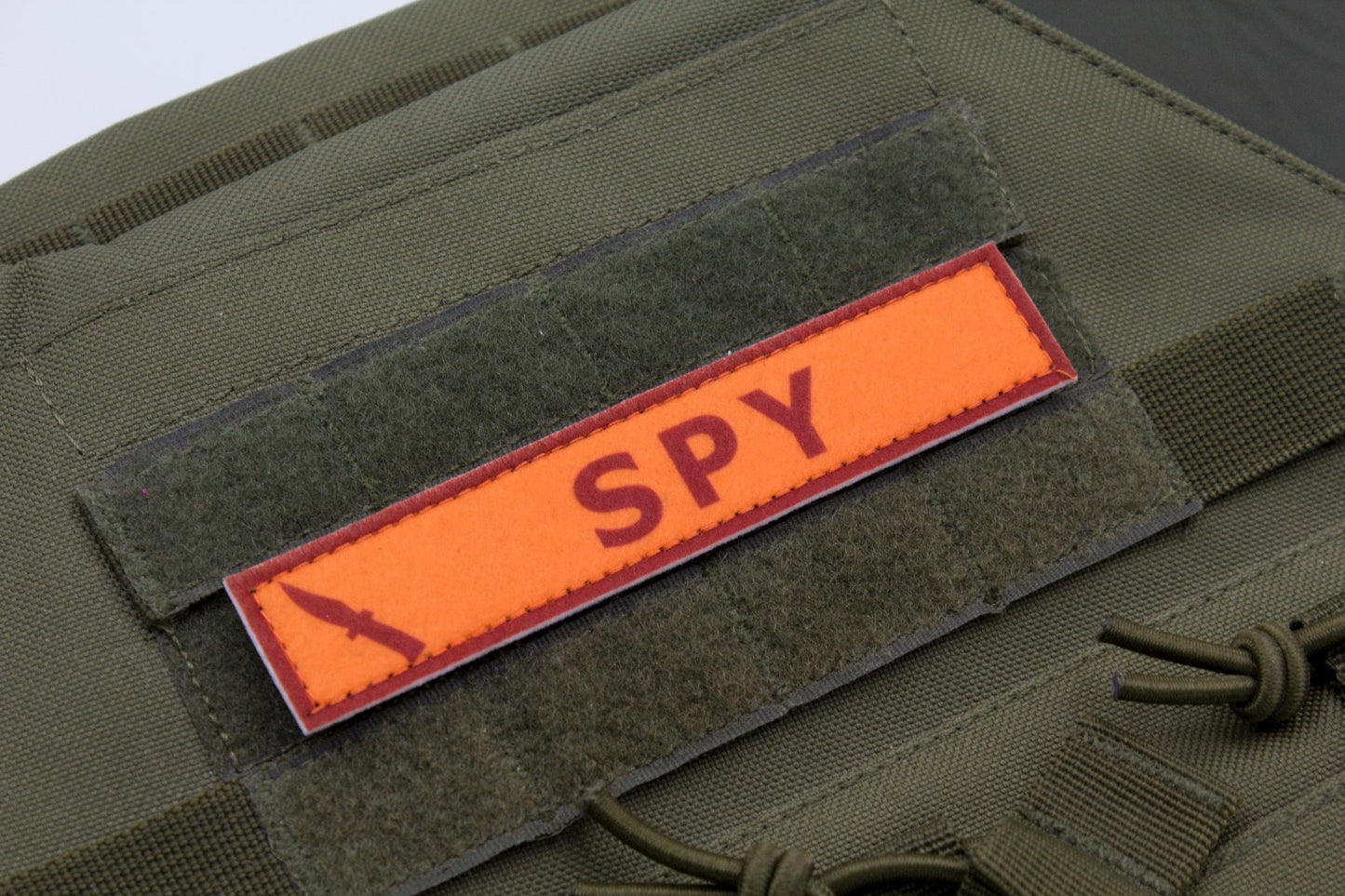 Spy TF2 RED team stripe hook and loop morale patch
