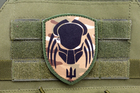 Predator camo hook and loop morale patch