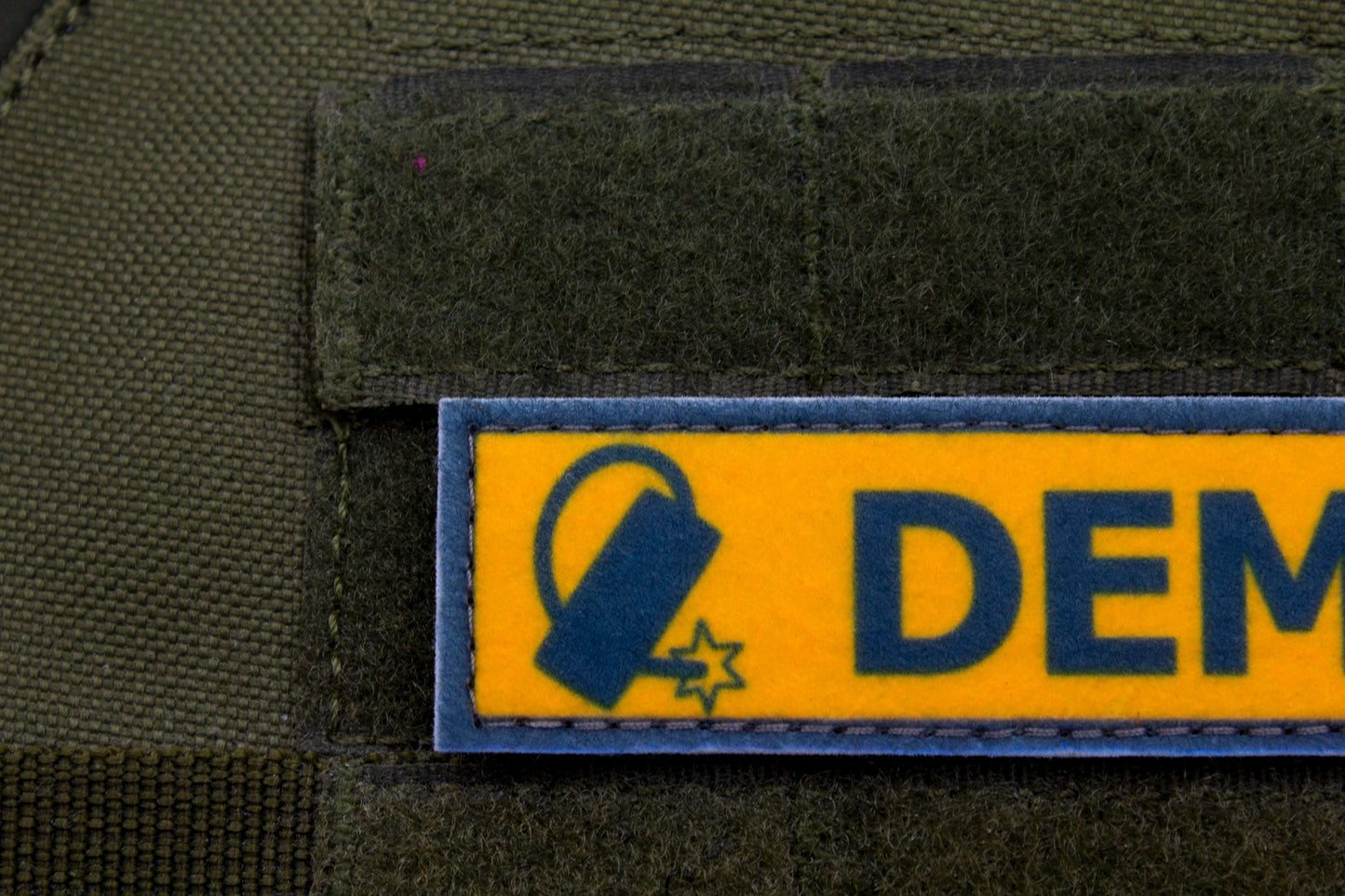 Demoman TF2 beta BLUE team stripe hook and loop morale patch
